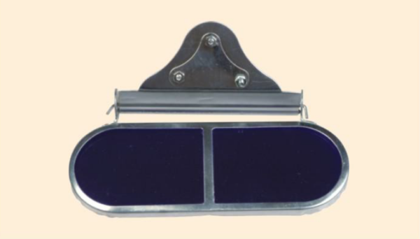 Welding glasses