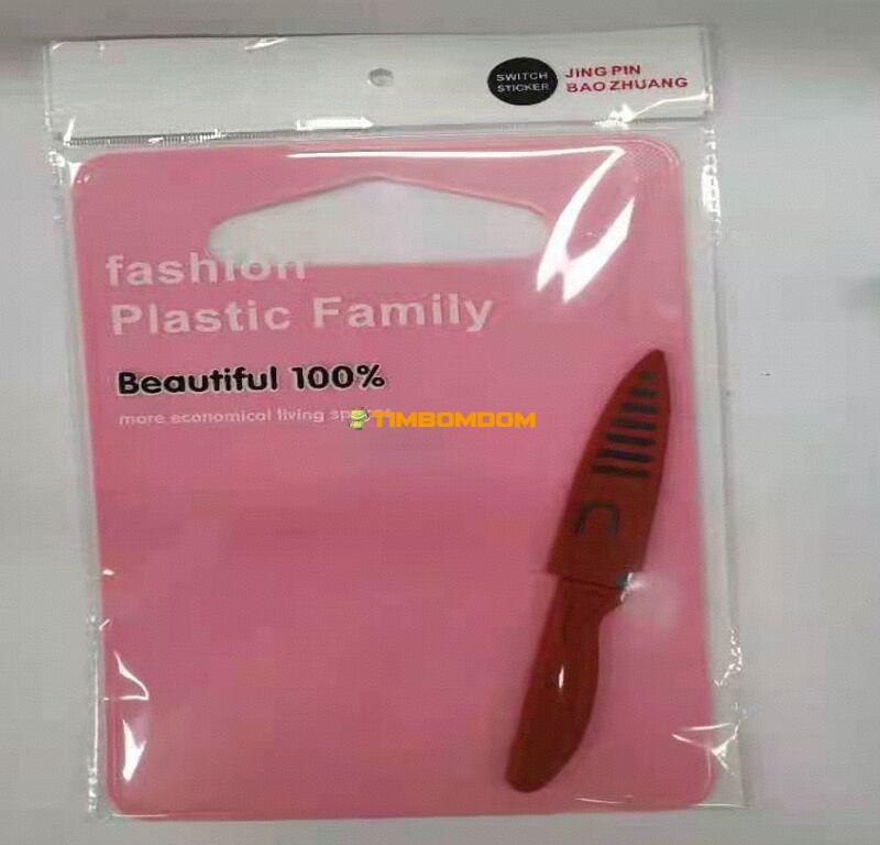 Plastic Cutting Board with Small Red Knife Plastic Cutting Board with Small Red Knife - TBD1180344.jpg