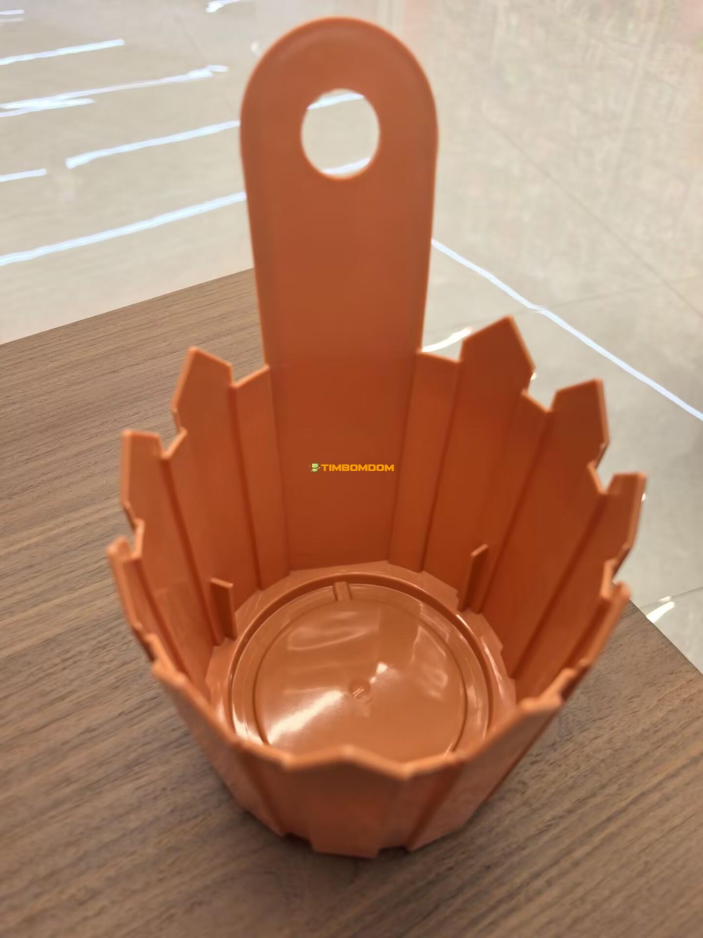 Hanging Plastic Flower Pot Hanging Plastic Flower Pot - TBD1180557.jpg