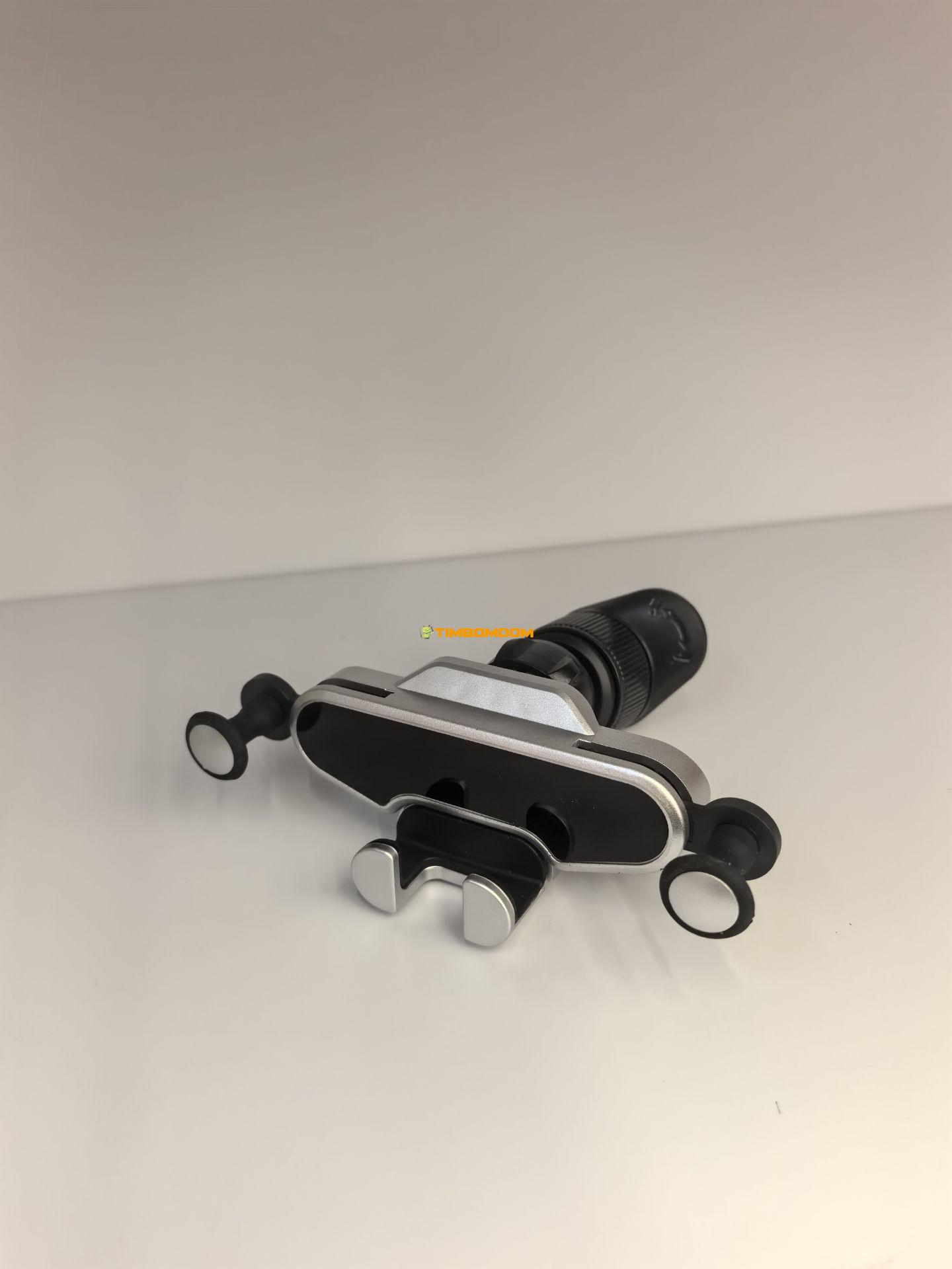 Car air vent gravity sense phone holder