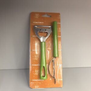 Plastic Handle Green Peeler - TBD1181012.jpg