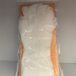 gloves  - TBD1181116.jpg