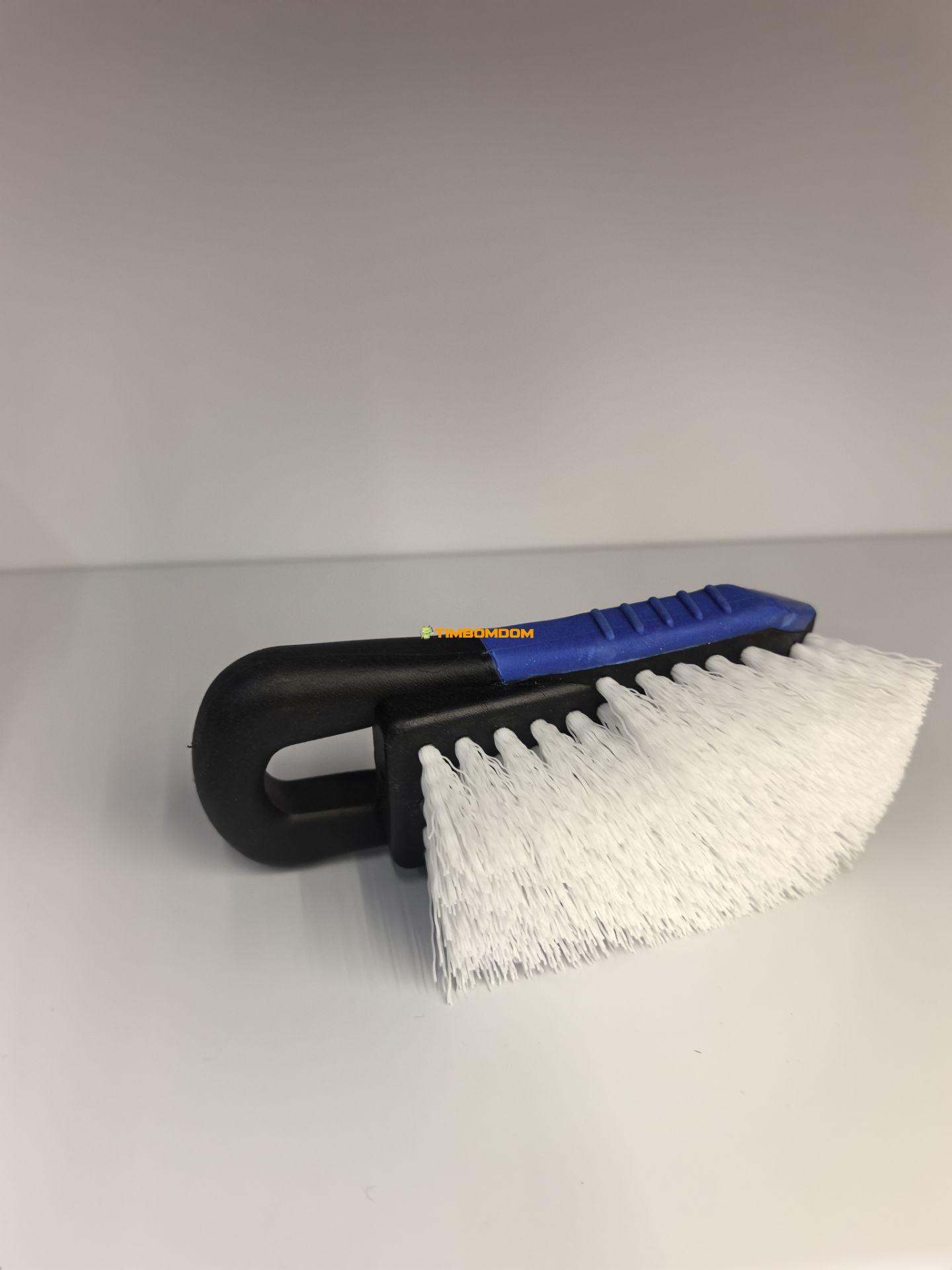 Multi-Function Car Cleaning Brush Multi-Function Car Cleaning Brush - TBD1181339.jpg