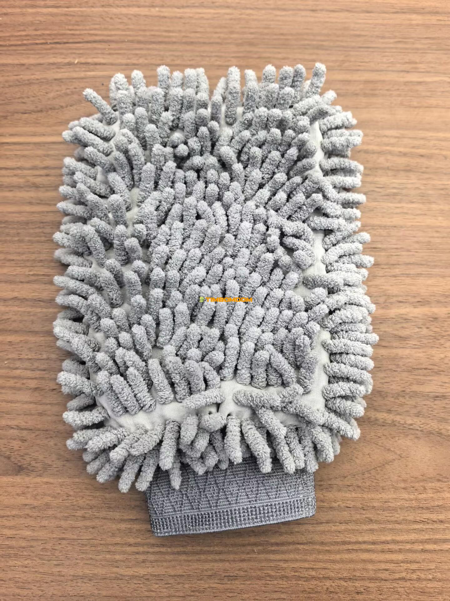 Multi-Function Car Cleaning Glove Multi-Function Car Cleaning Glove - TBD1181350.jpg