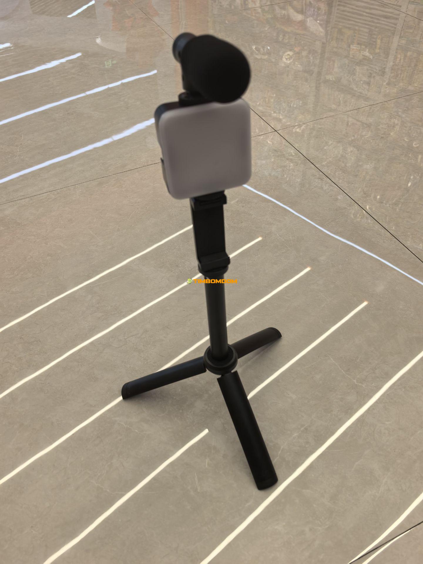 VLOG Tripod + Fill Light + Microphone Streaming Kit VLOG Tripod + Fill Light + Microphone Streaming Kit - TBD1181385.jpg