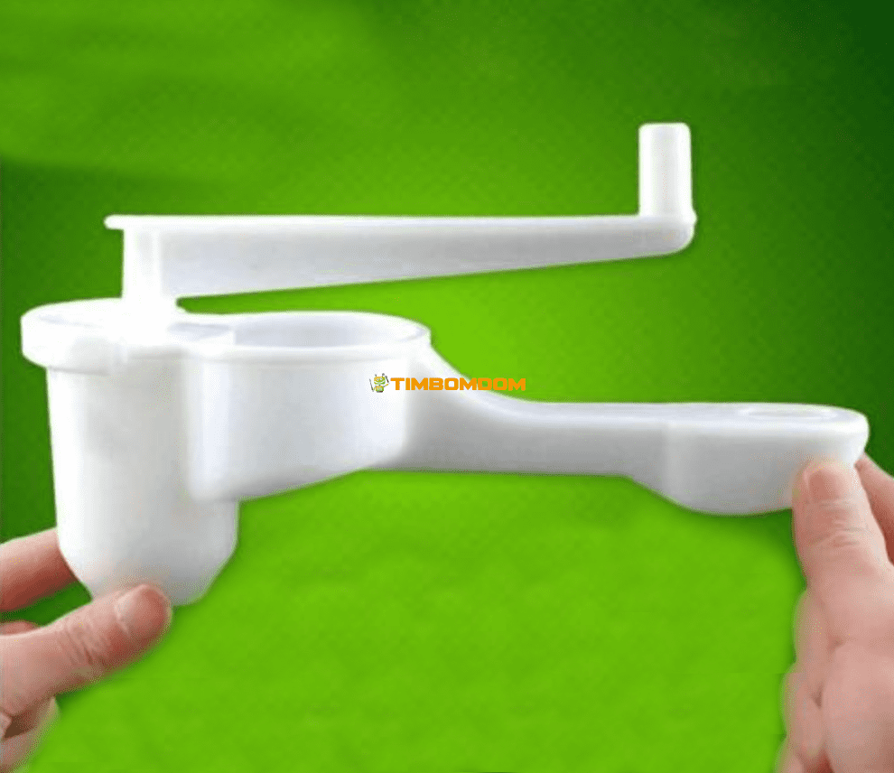 Plastic garlic grinder Plastic garlic grinder - TBD1181776.png