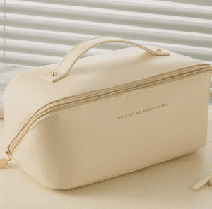 Pillow makeup bag - TBD1184887.png