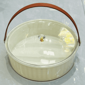 Transparent storage box with handle  - TBD1185466.png