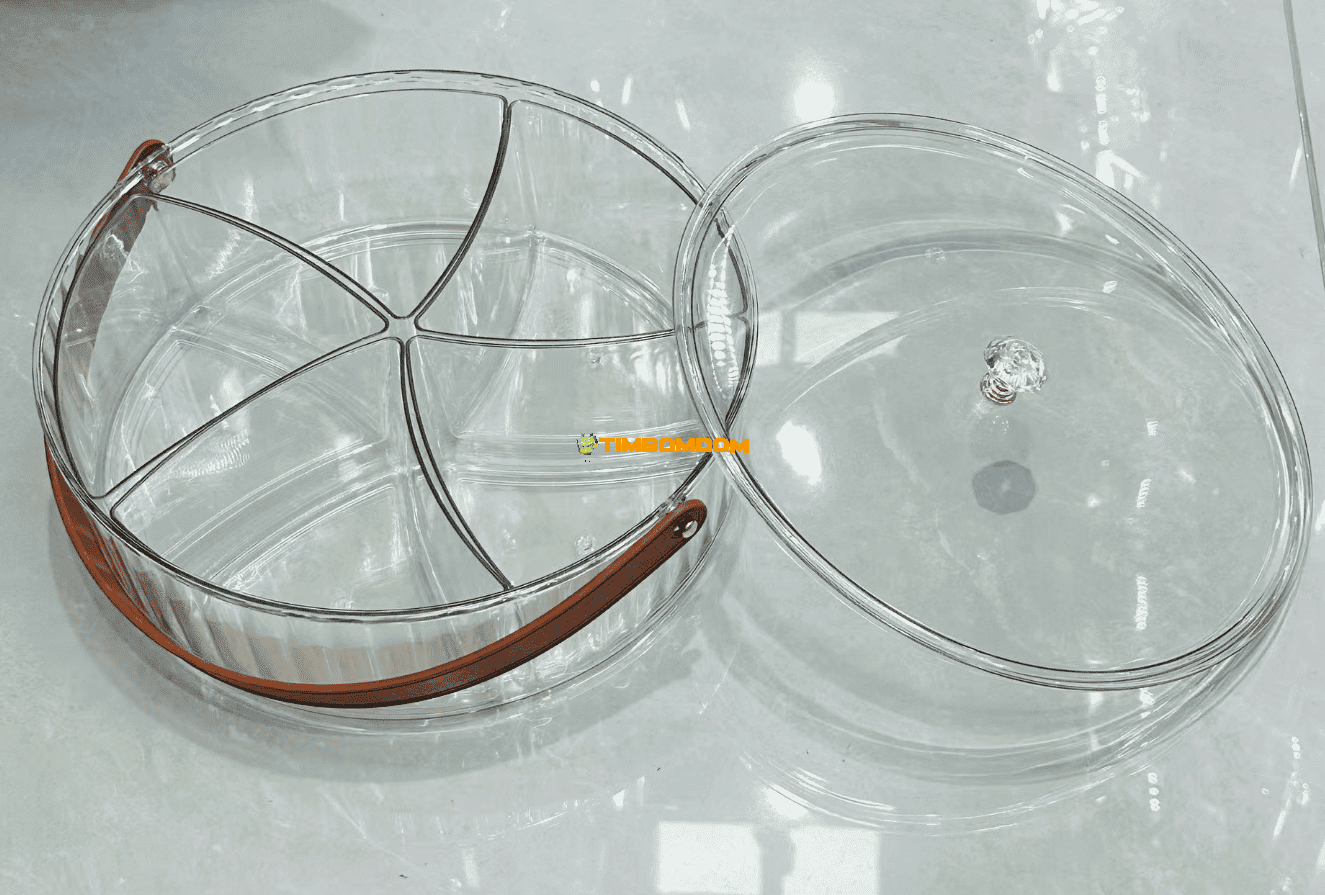 Transparent storage box with dividers and handle