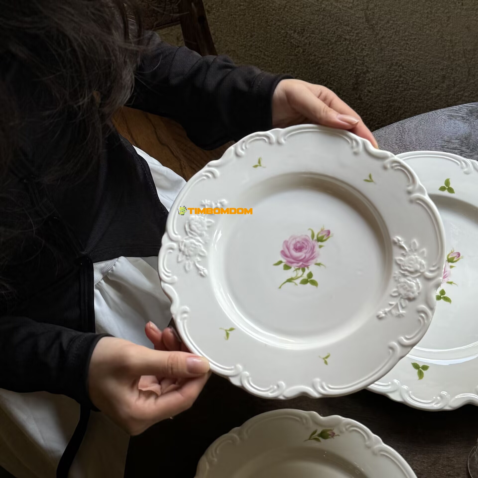 Flower Ceramic Plate 8.5Inch 22*2cm Flower Ceramic Plate 8.5Inch 22*2cm - TBD1186195.jpg