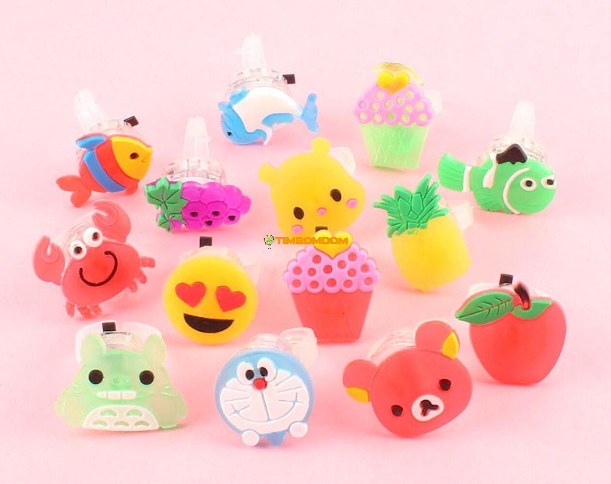 Decorative ring Decorative ring