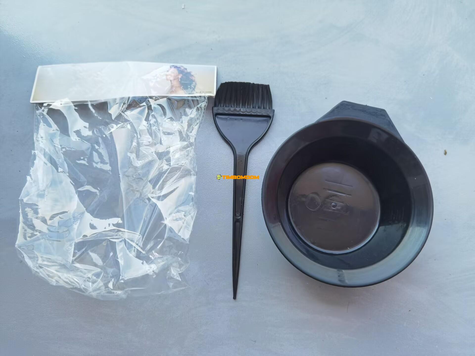 Hair dye kit Hair dye kit