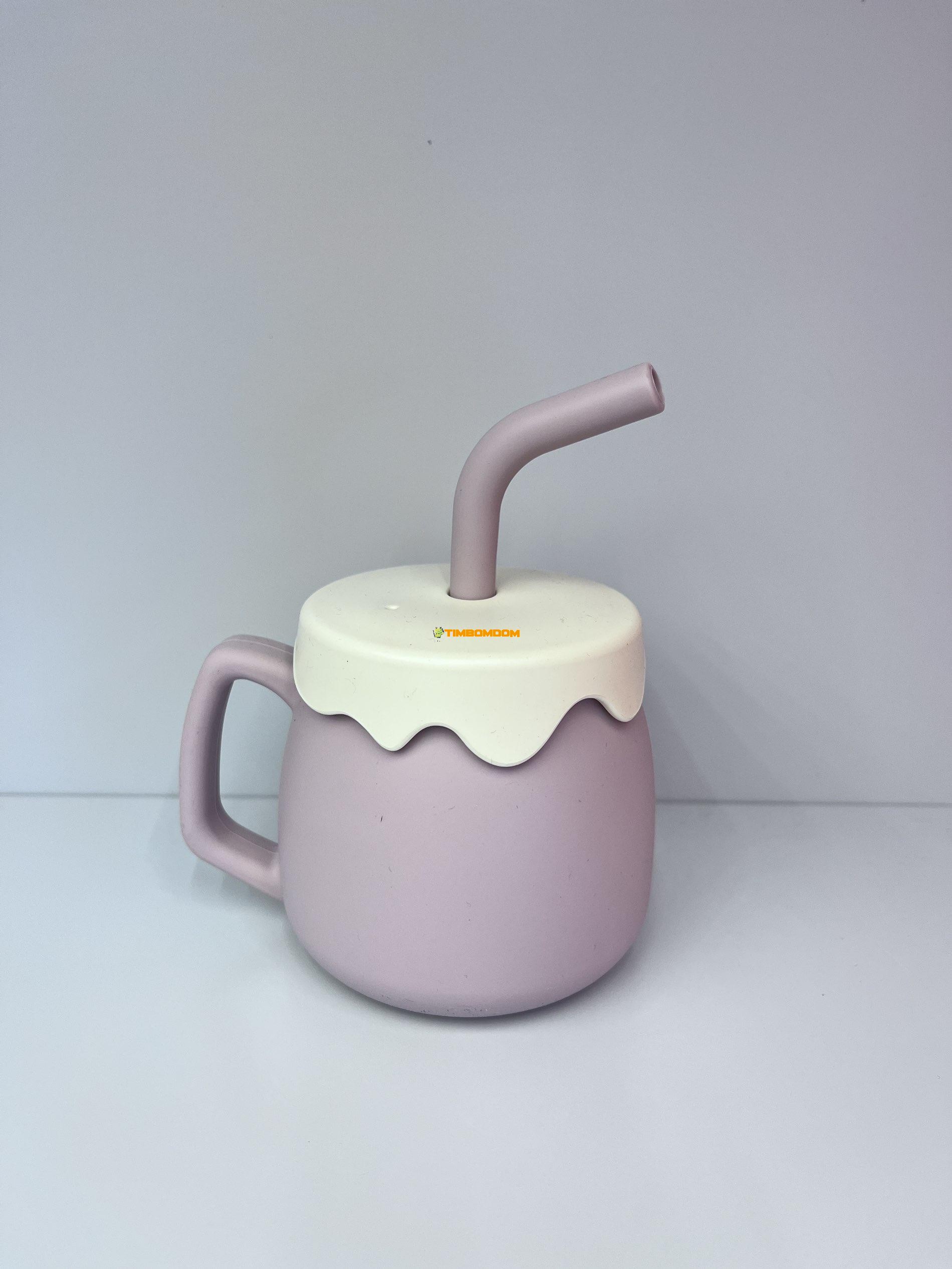 Silicone Milkshake Cup with Straw and Handle Silicone Milkshake Cup with Straw and Handle