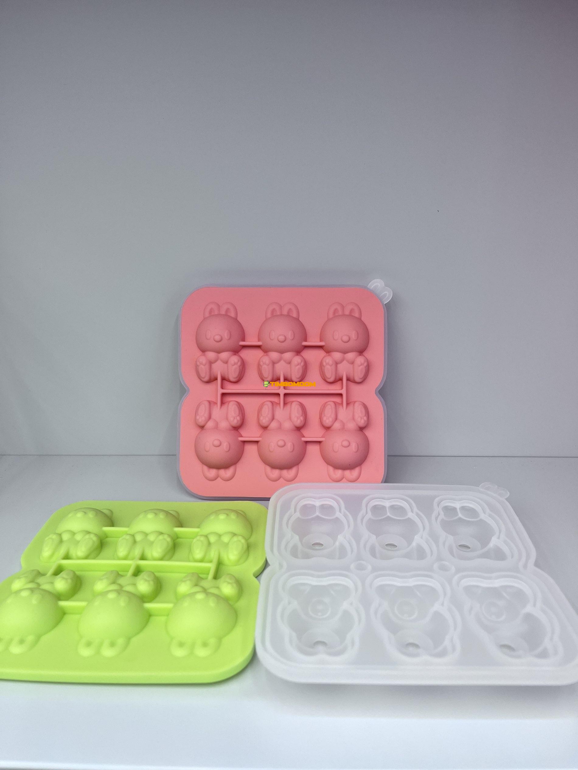 Silicone Rabbit-Shaped Baking and Ice Mold Silicone Rabbit-Shaped Baking and Ice Mold