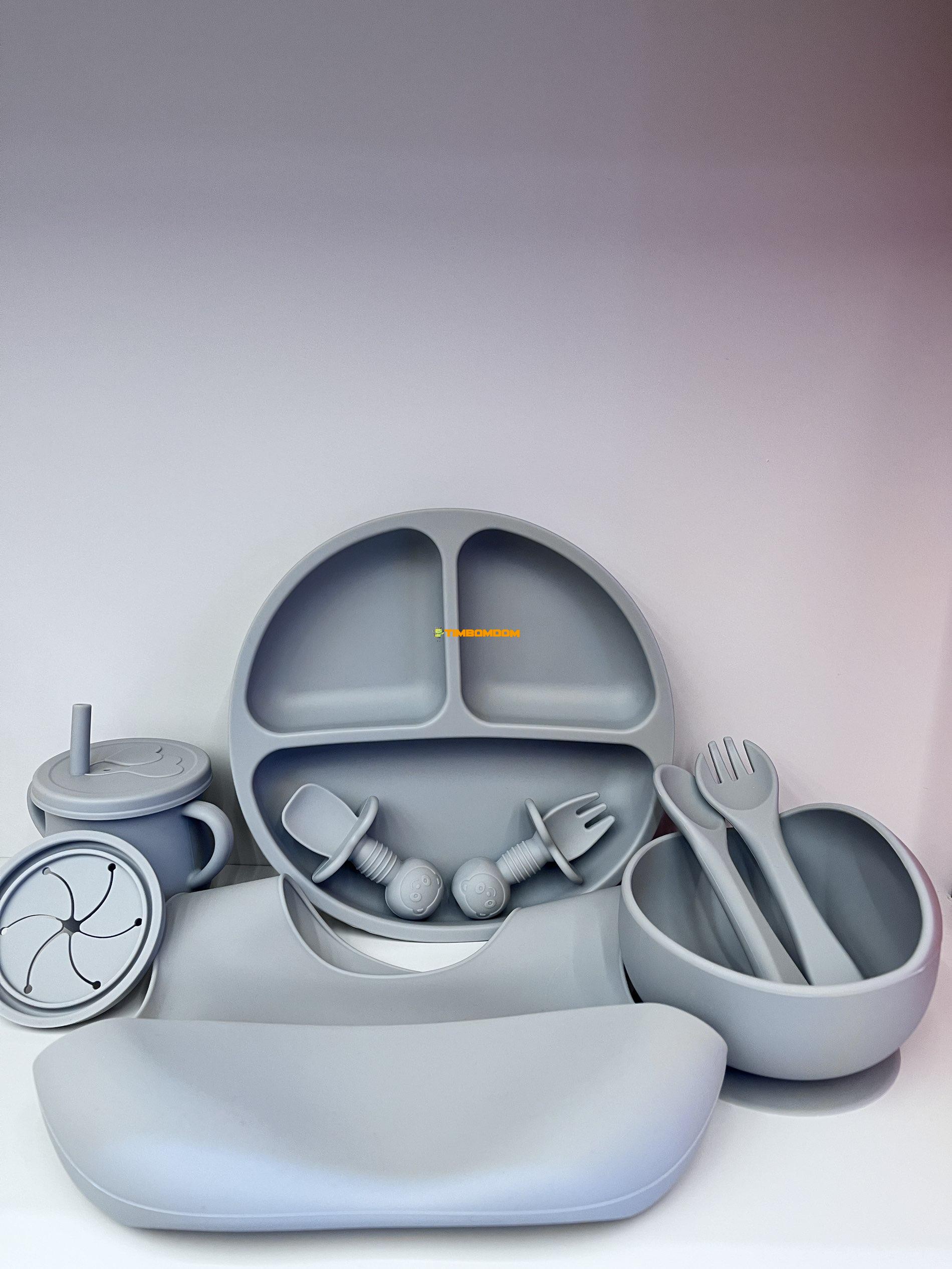 Silicone Baby Feeding Set with Divided Plate and Bib Silicone Baby Feeding Set with Divided Plate and Bib
