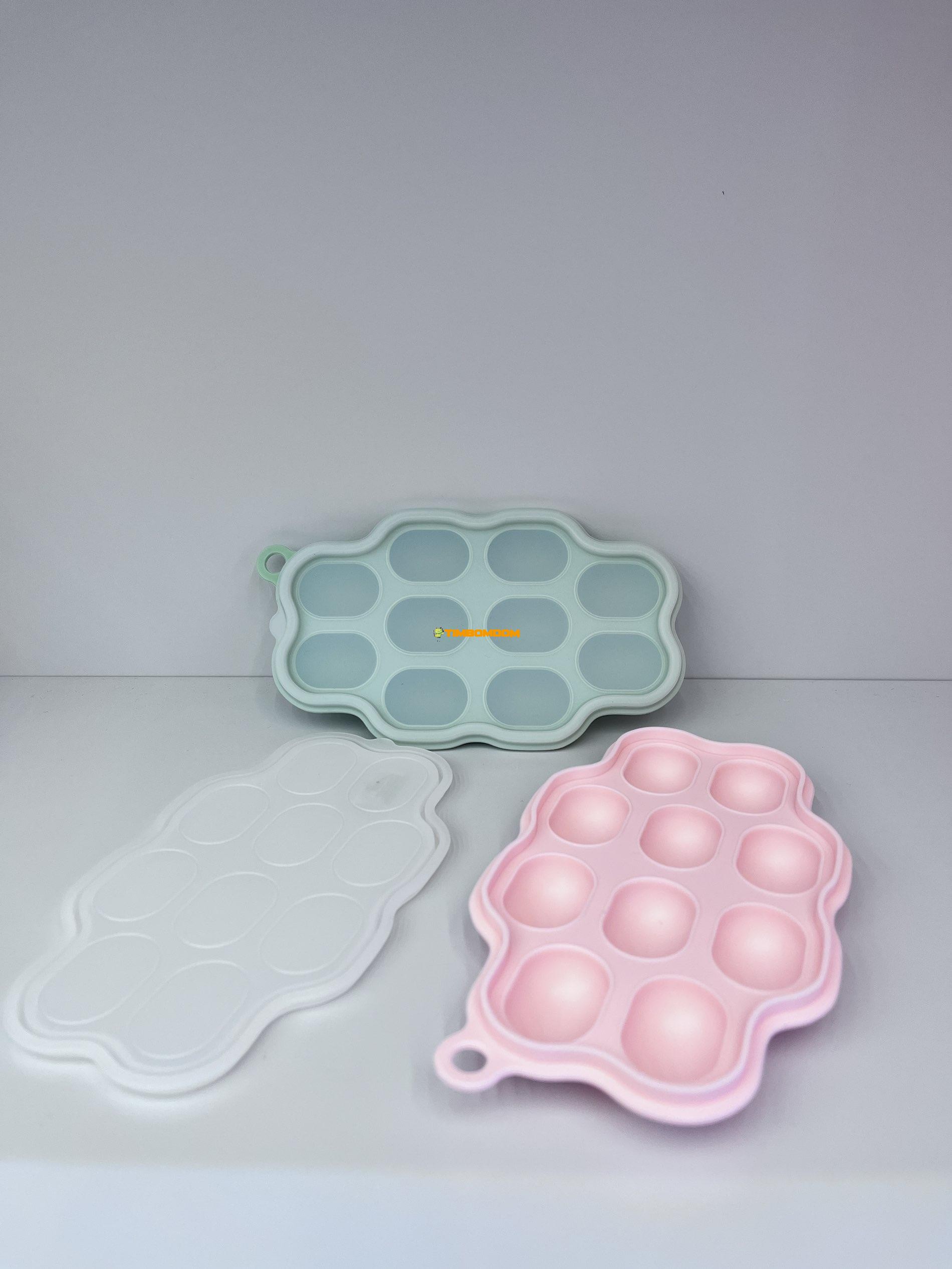 Silicone Ice Cube Tray with Lid Silicone Ice Cube Tray with Lid