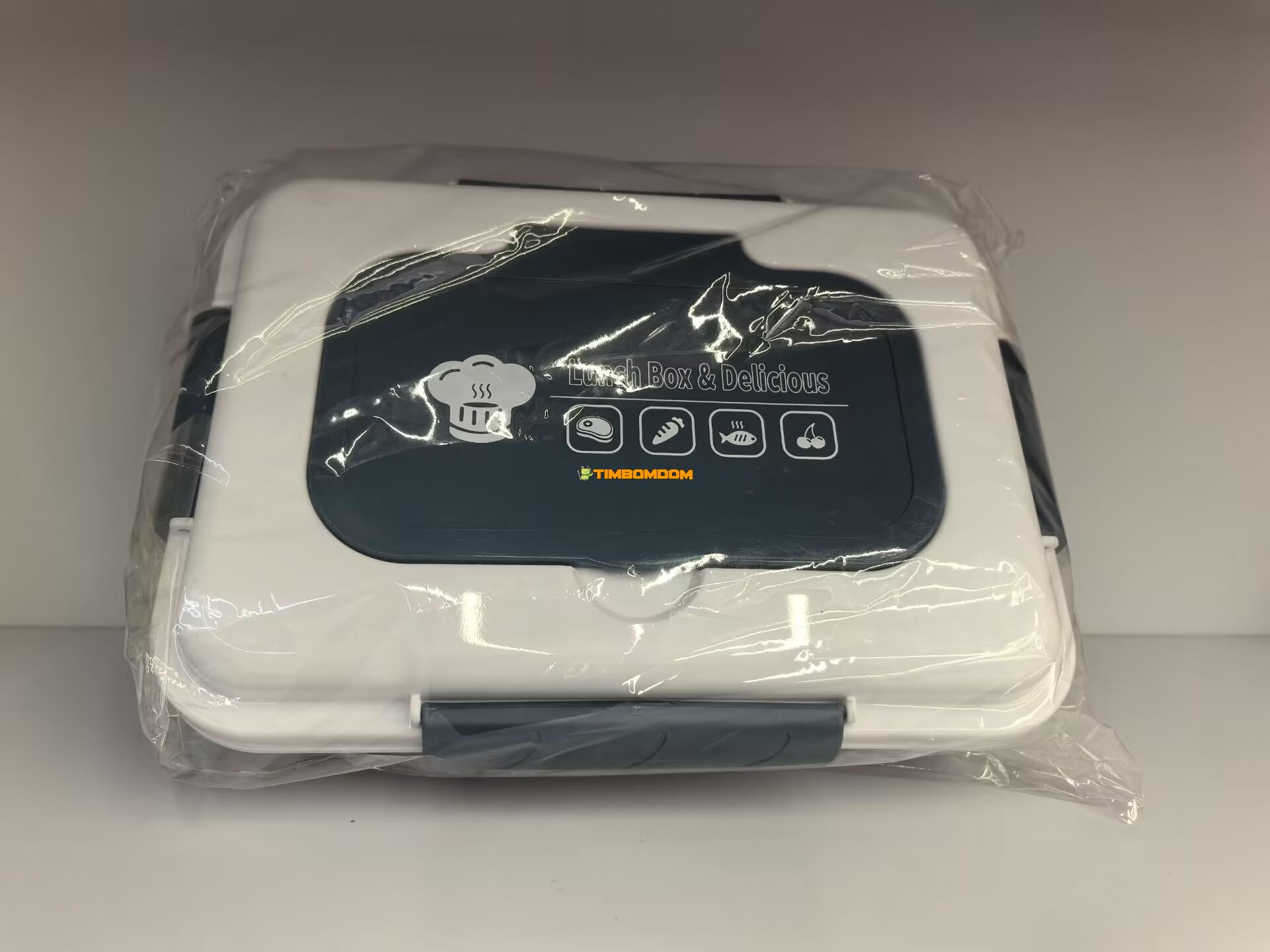 Four-Compartment Lunch Box with Soup Bowl Four-Compartment Lunch Box with Soup Bowl