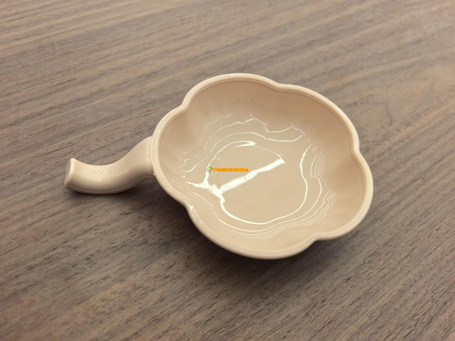 Mini Sauce Pan-Shaped Dish Mini Sauce Pan-Shaped Dish