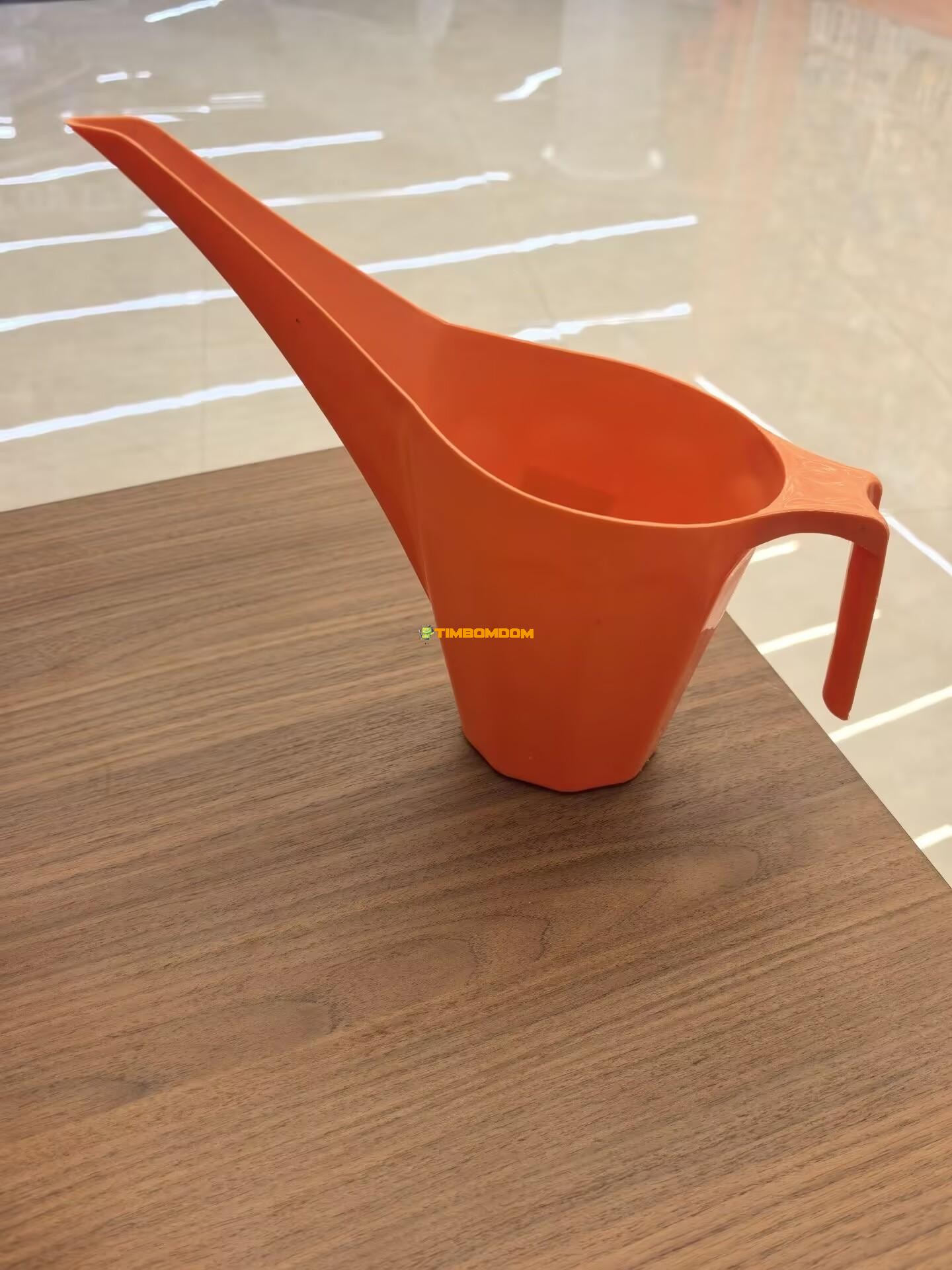 Long Spout Watering Can Long Spout Watering Can