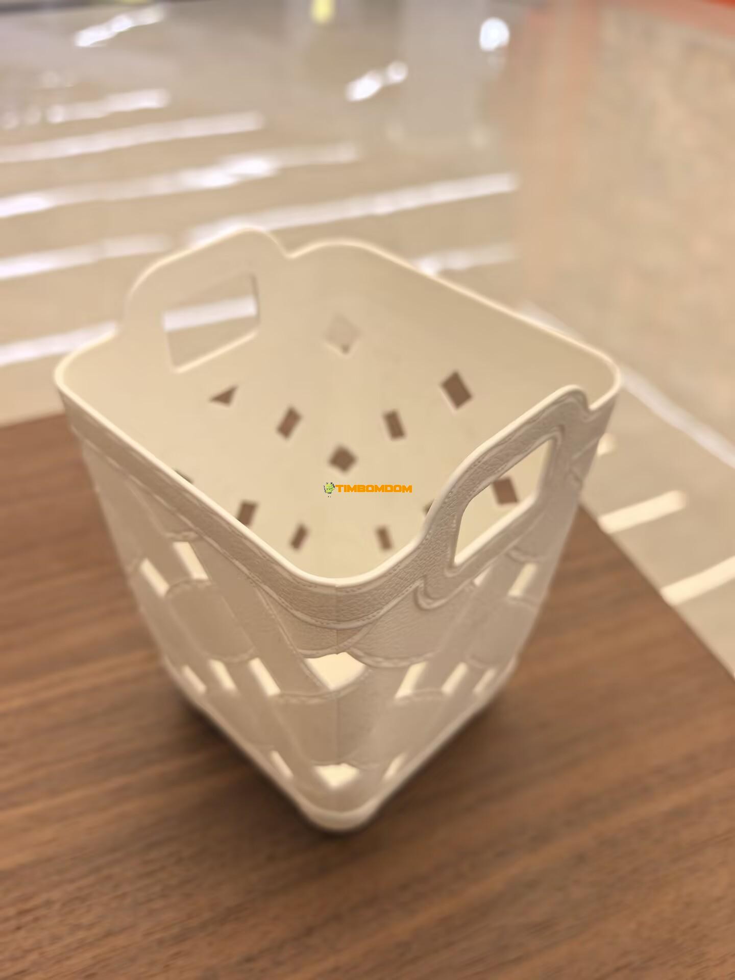 Plastic Woven-Style Square Storage Basket with Handles Plastic Woven-Style Square Storage Basket with Handles