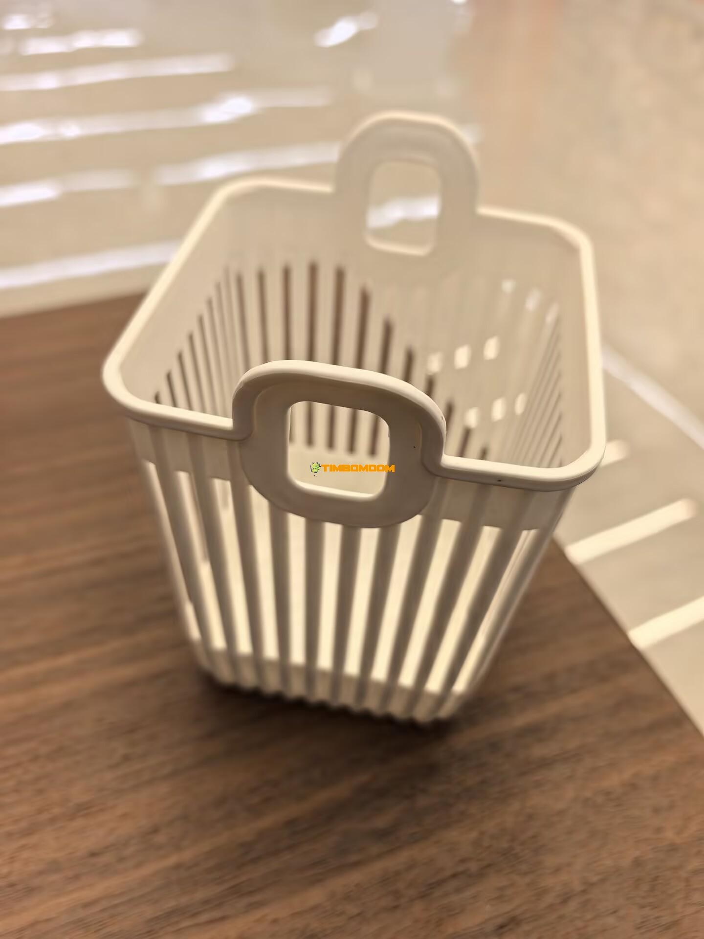 Plastic Tall Storage Basket with Handles Plastic Tall Storage Basket with Handles