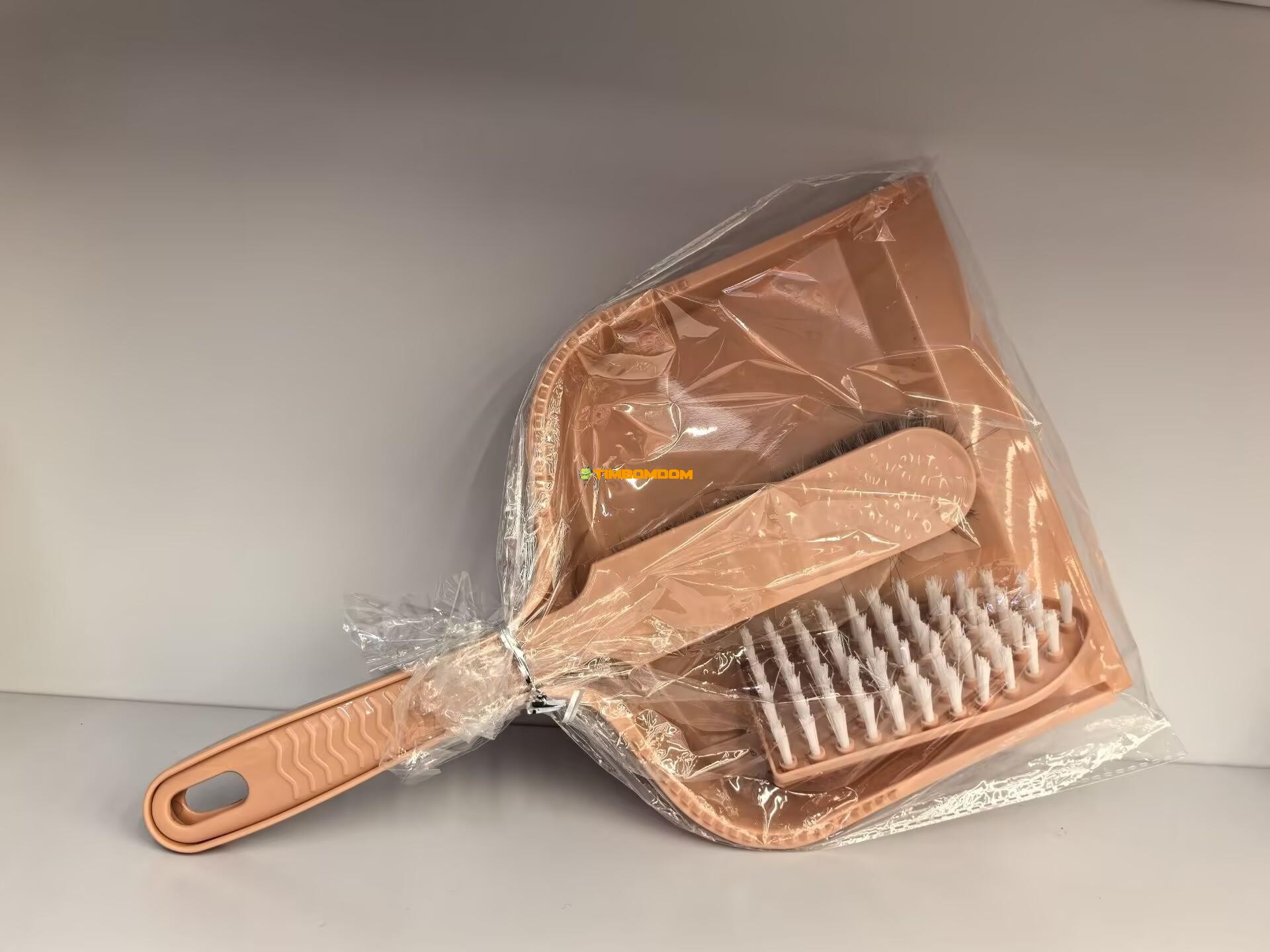 Brush and dustpan set Brush and dustpan set