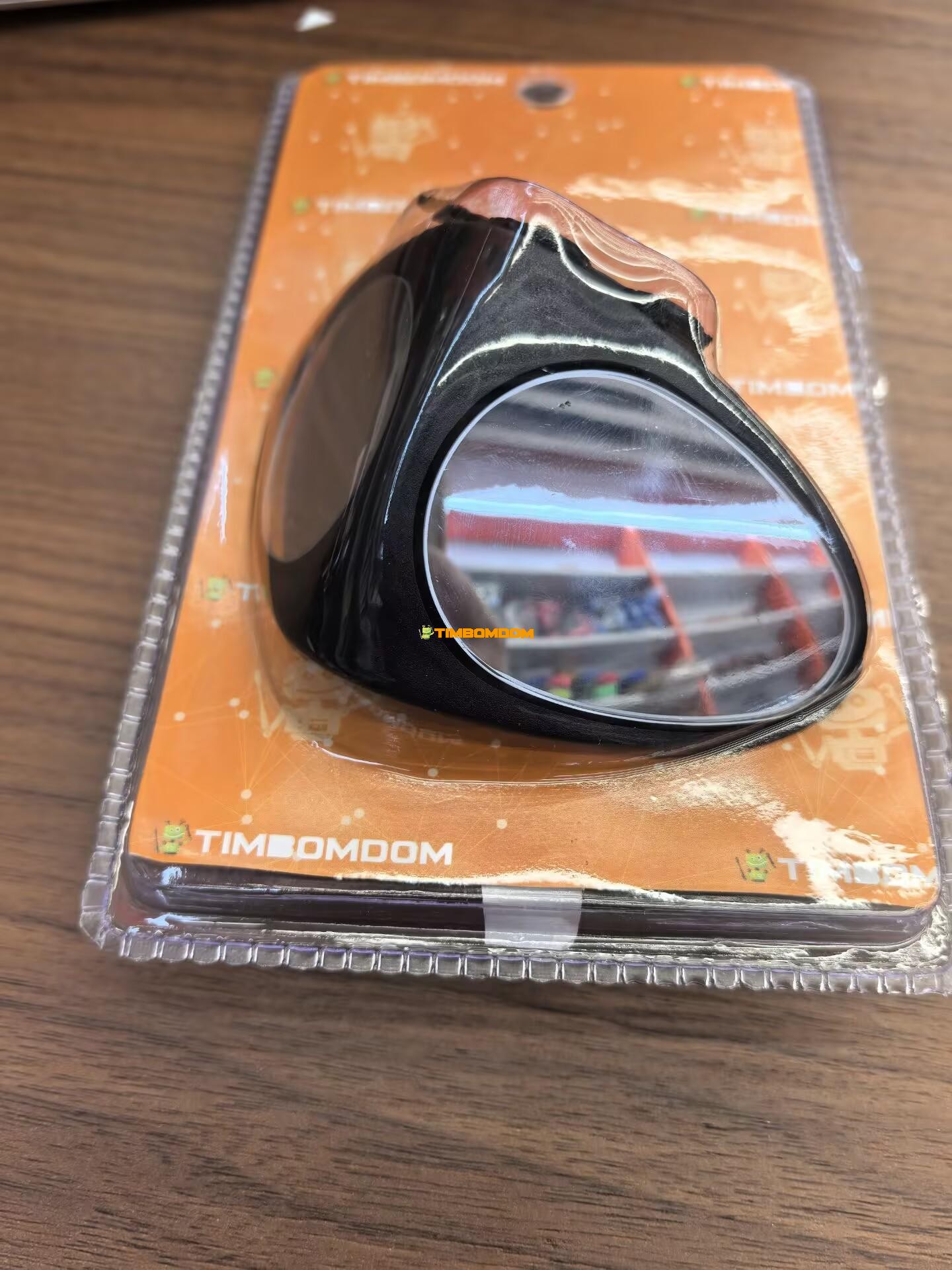 Auxiliary mirror Auxiliary mirror