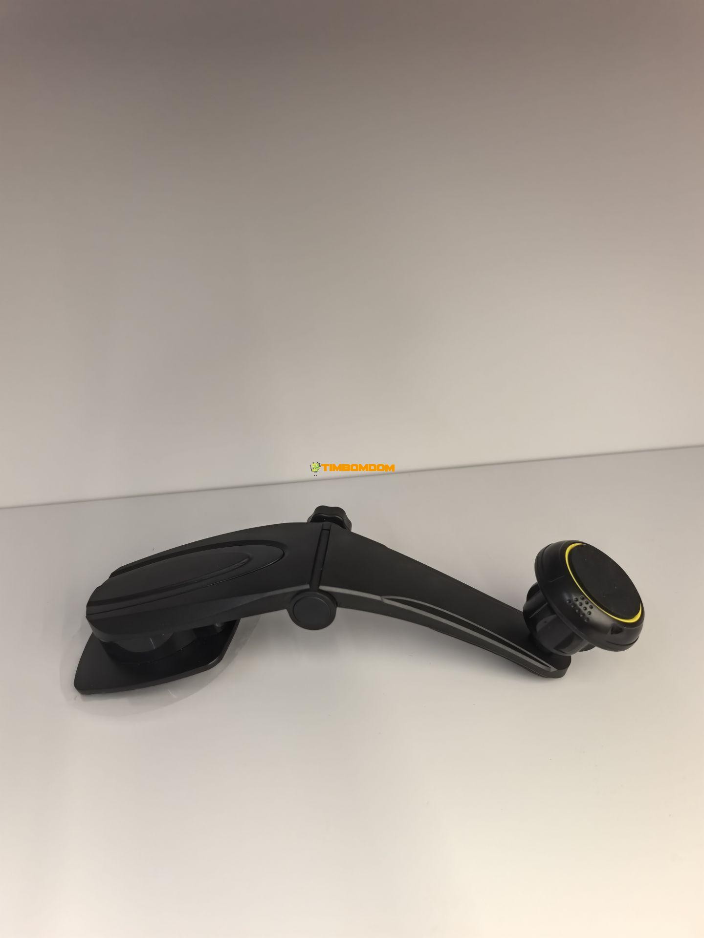Magnetic new phone holder Magnetic new phone holder