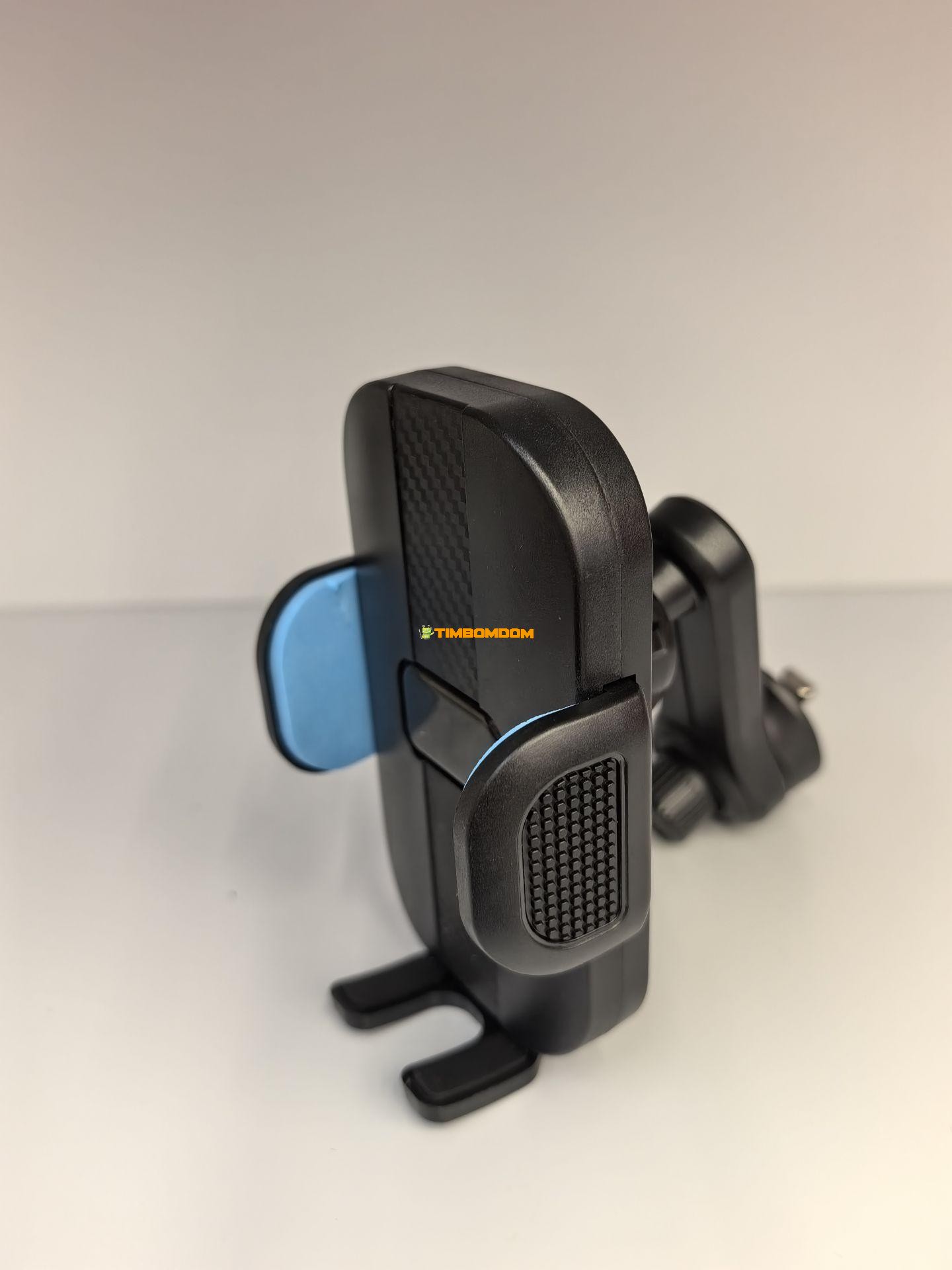 Button locking long air outlet holder Button locking long air outlet holder