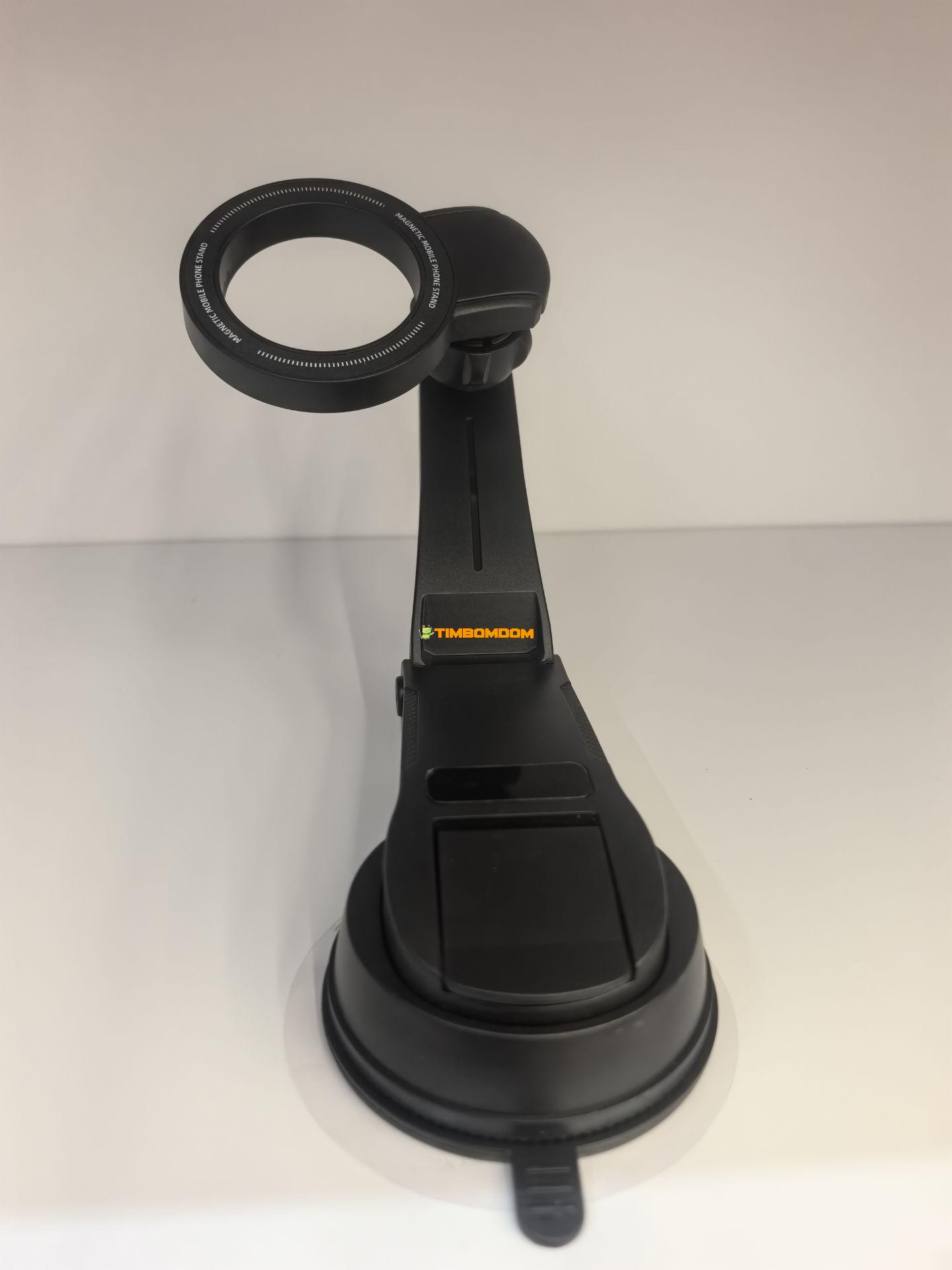Car suction and magnet phone holder Car suction and magnet phone holder