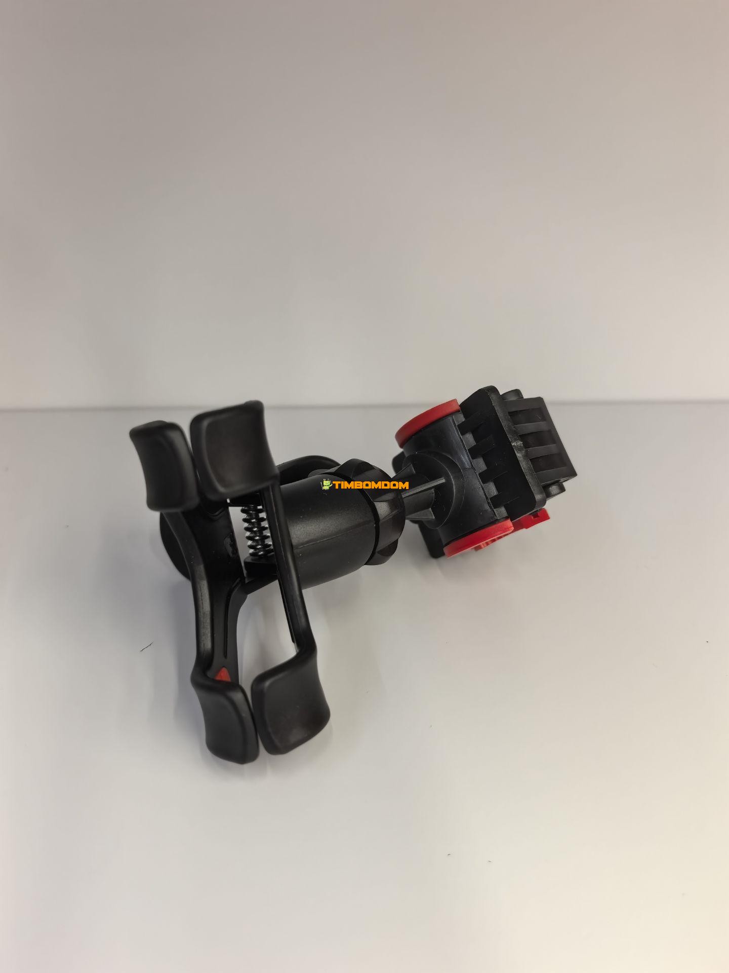 Double clip bicycle holder Double clip bicycle holder