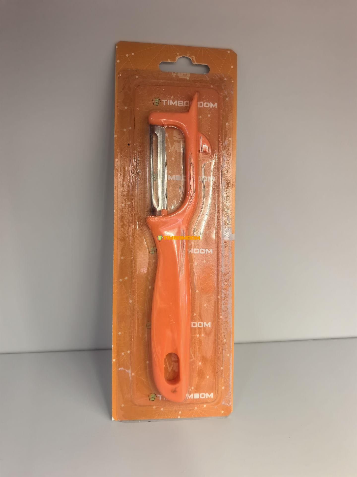 Compact Plastic Peeler Compact Plastic Peeler