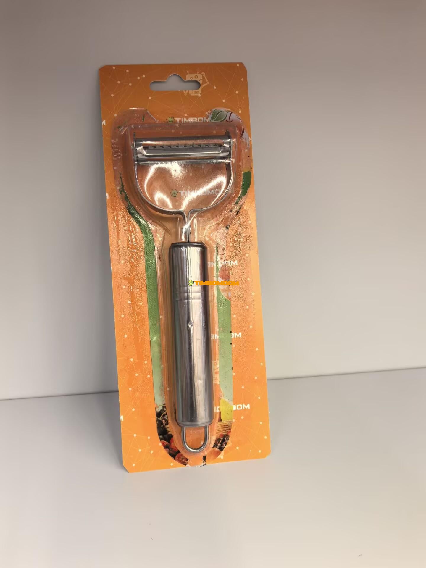 Green Stainless Vegetable Peeler Green Stainless Vegetable Peeler