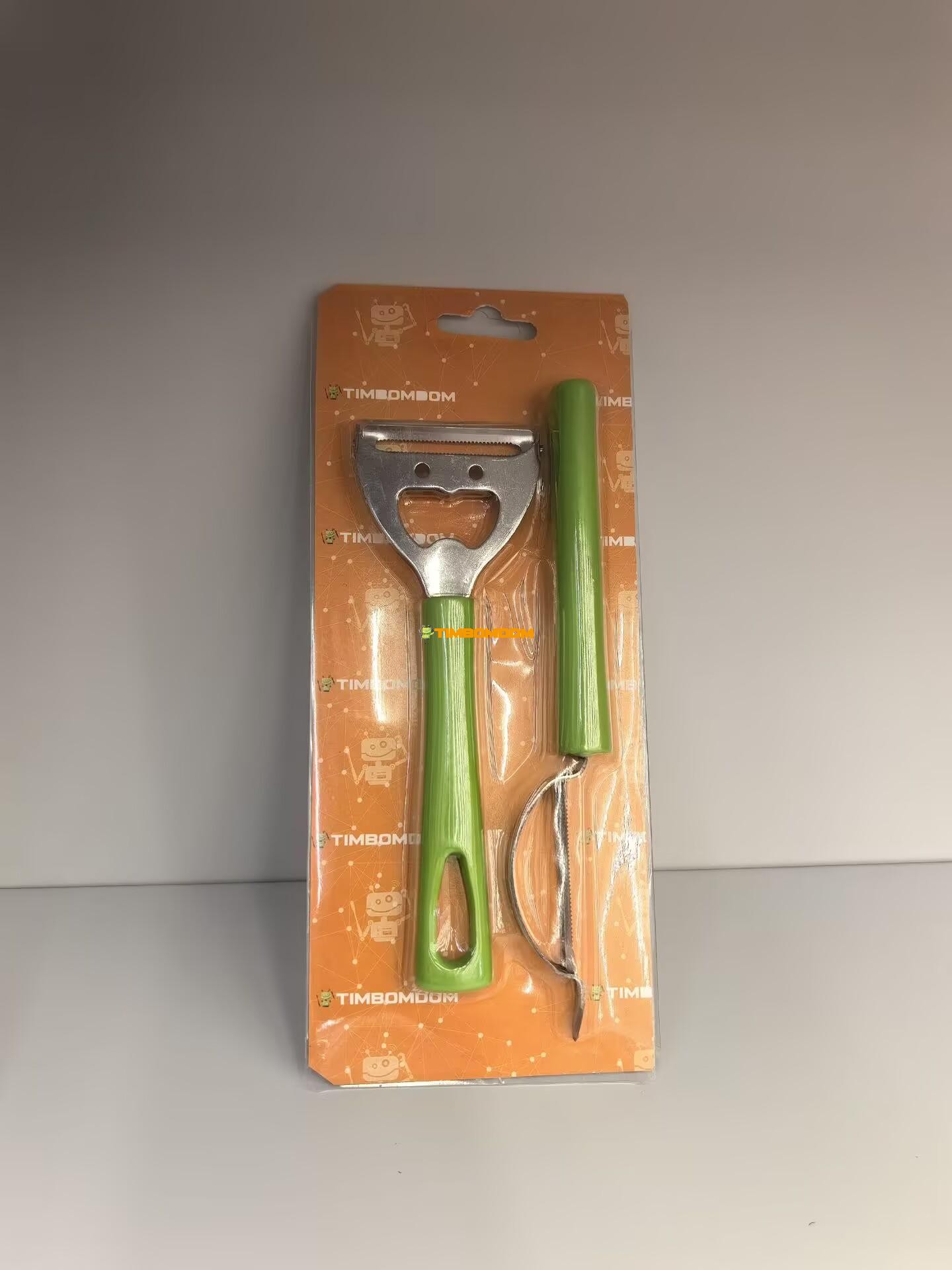 Plastic Handle Green Peeler Plastic Handle Green Peeler