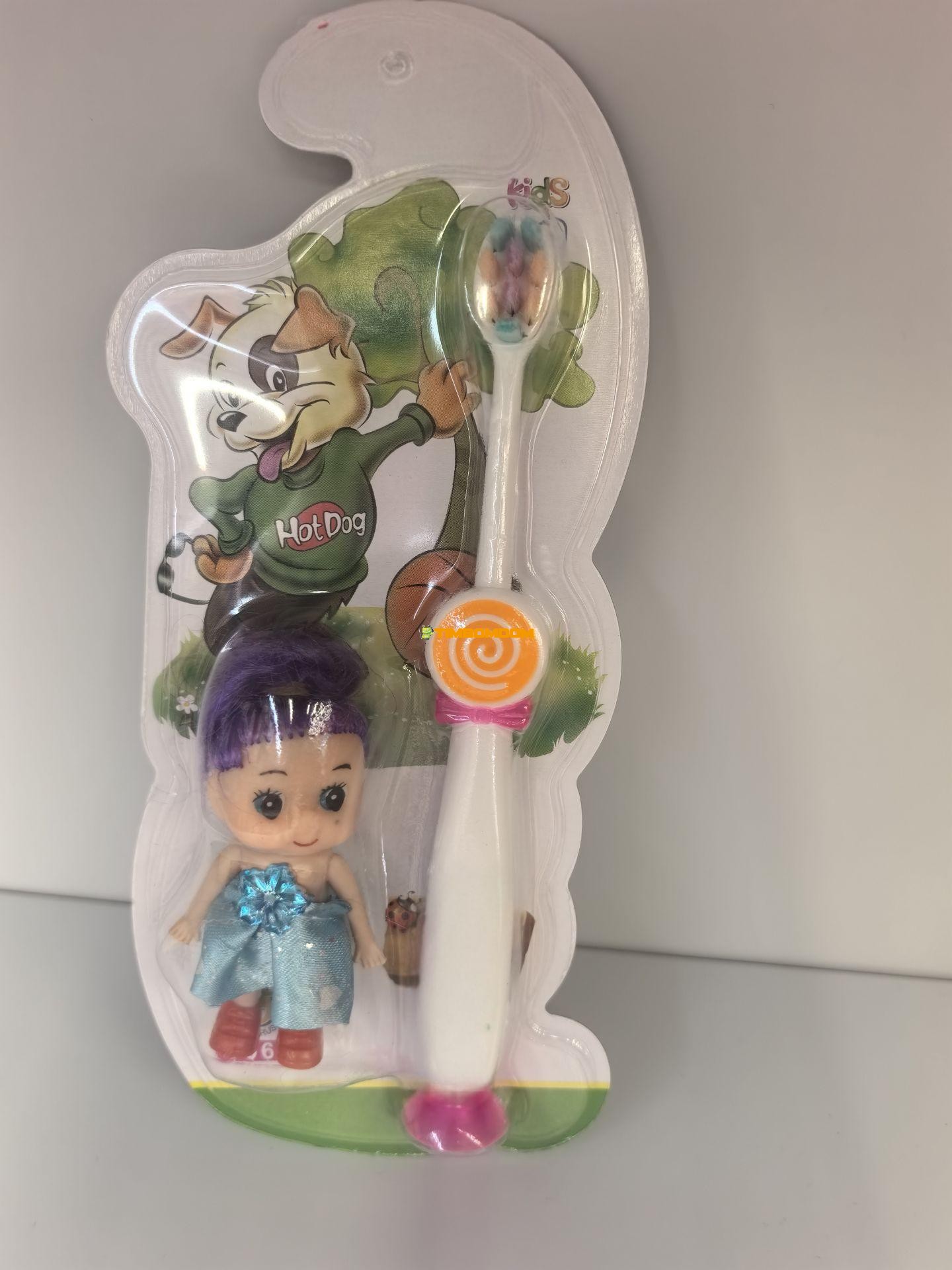 Orange candy & toy toothbrush Orange candy & toy toothbrush