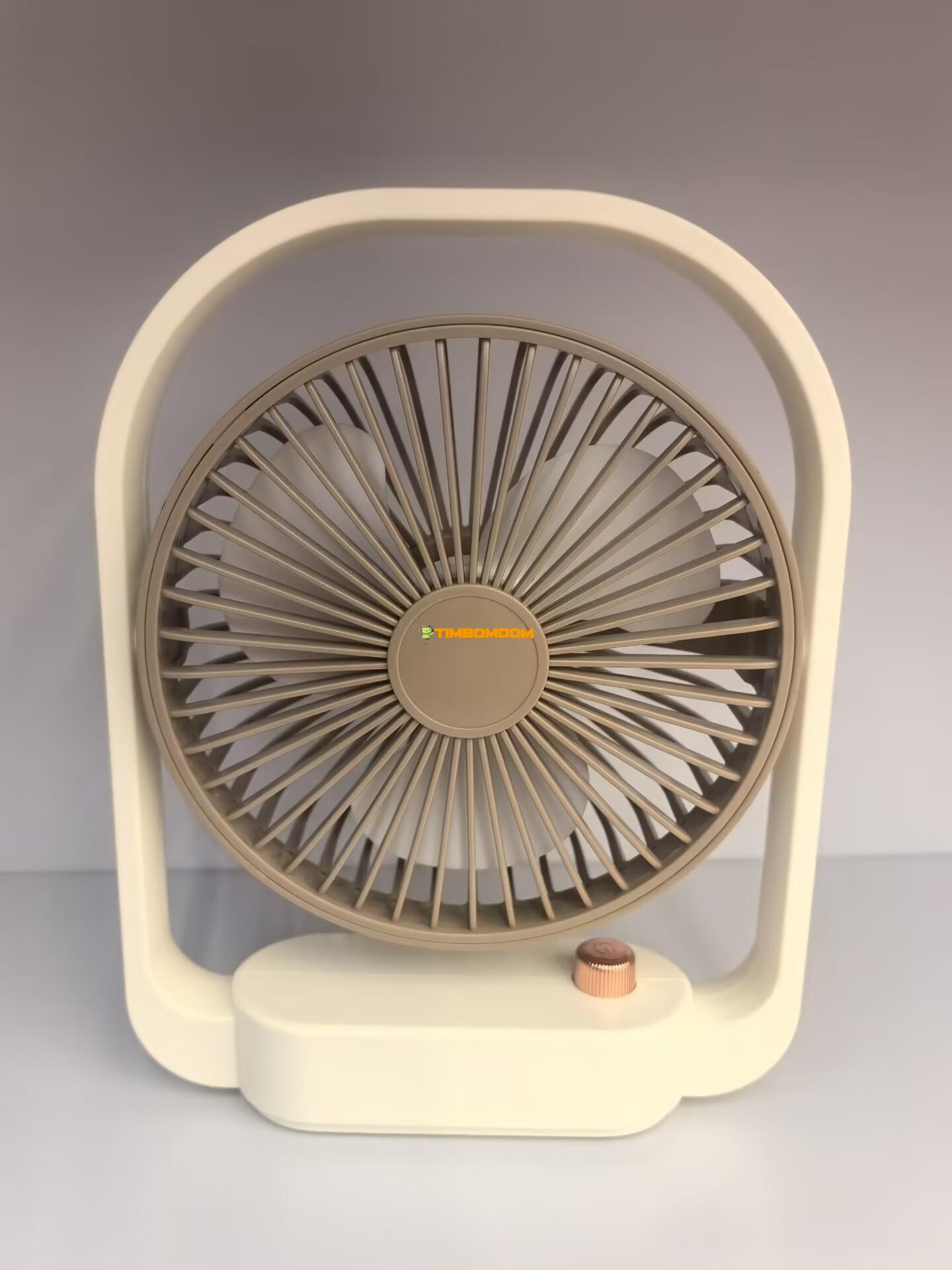 Rechargeable Stepless Speed Desktop Fan Rechargeable Stepless Speed Desktop Fan