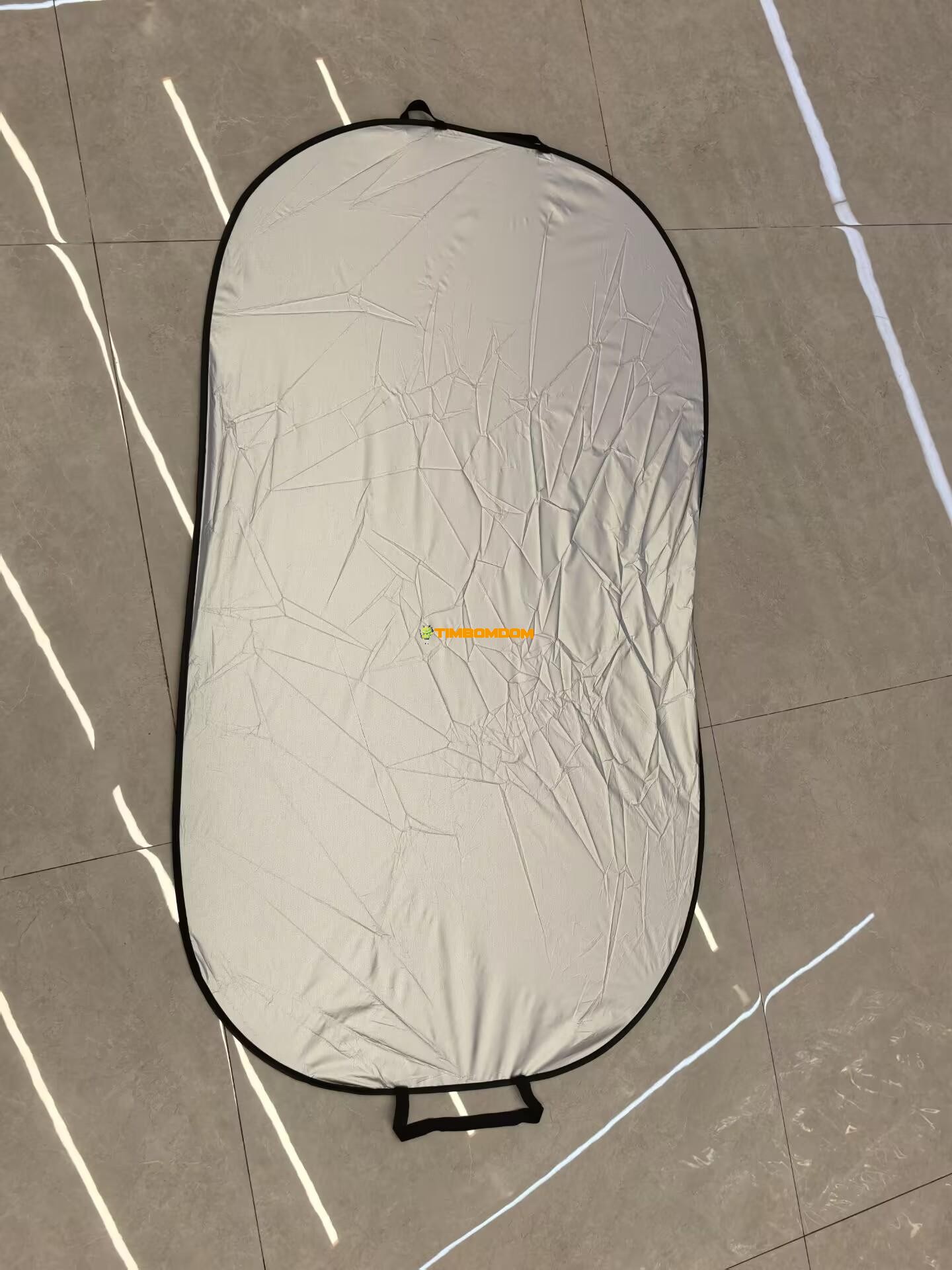 Car windshield sunshade Car windshield sunshade