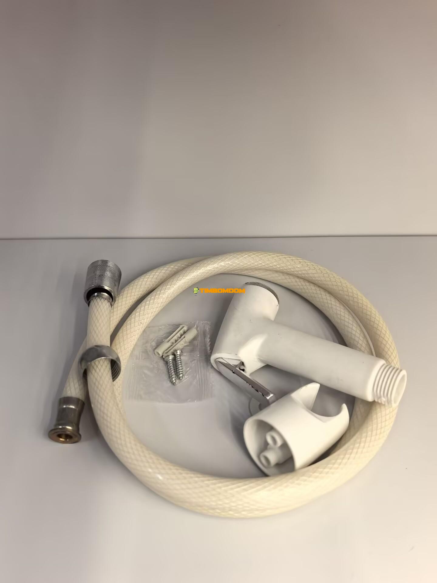 Faucet and hose set Faucet and hose set