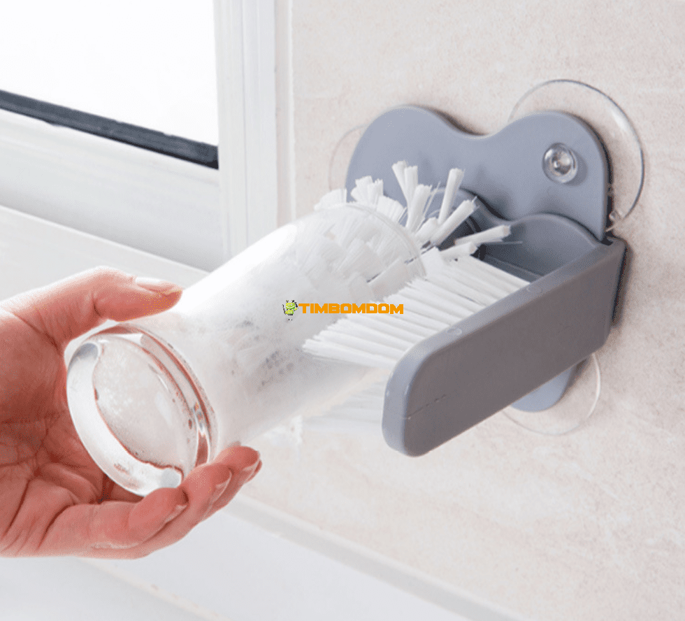 Wall-mounted cup brush Wall-mounted cup brush