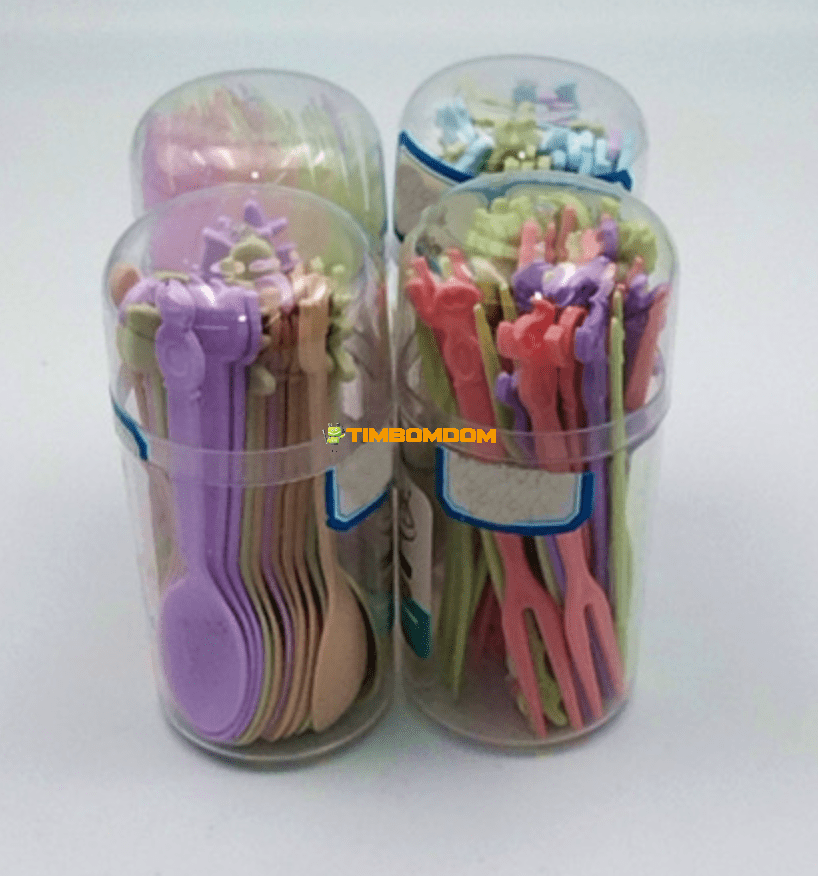 Disposable fork and spoon Disposable fork and spoon