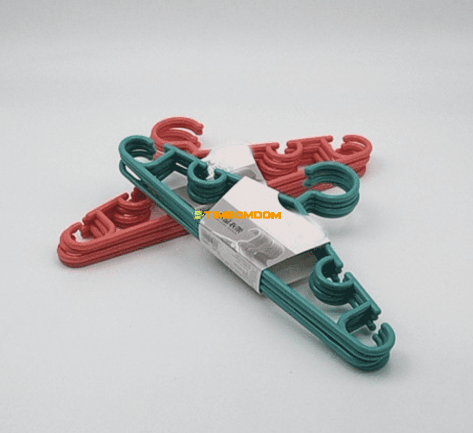 Plastic hangers Plastic hangers