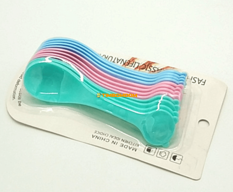 Plastic Spoon 12pcs Plastic Spoon 12pcs