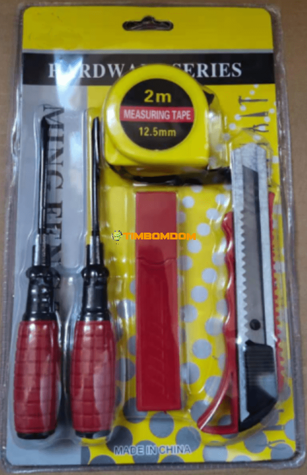Screwdriver knife blade tape measure set Screwdriver knife blade tape measure set