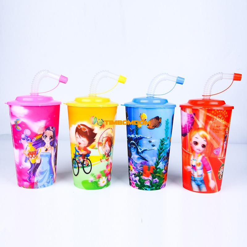 Straw cups Straw cups