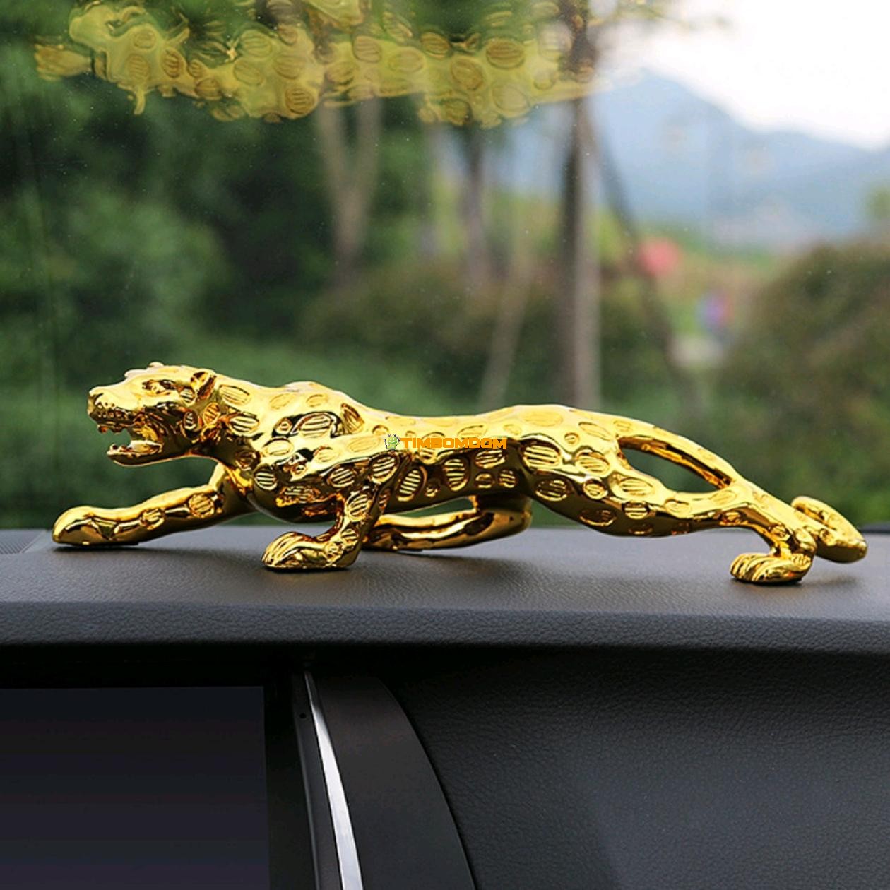 Car Panther Creative Ornament Car Panther Creative Ornament