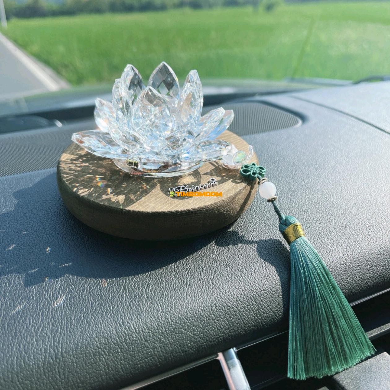 Crystal Lotus Chinese Style Car Ornament Crystal Lotus Chinese Style Car Ornament