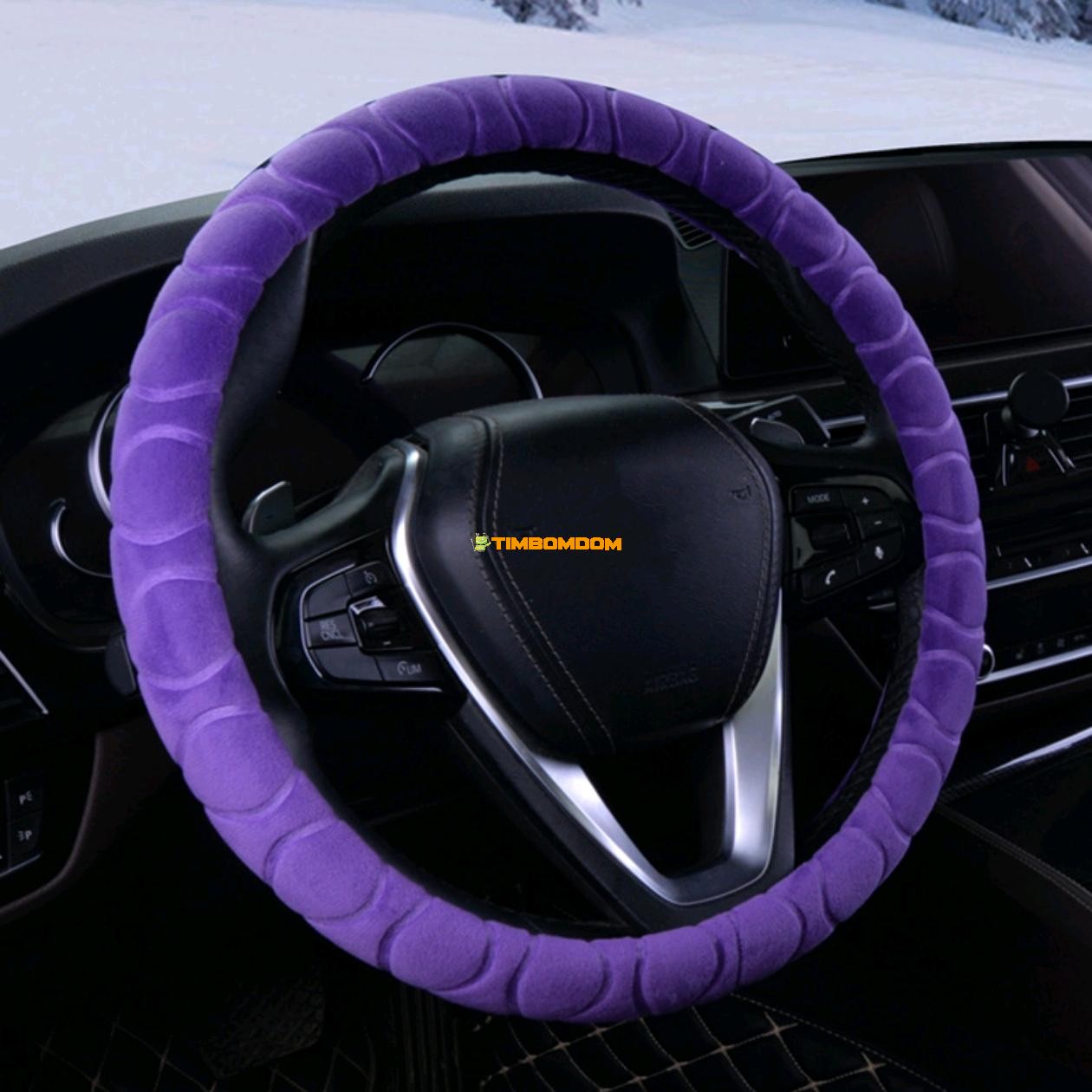 Plush Figure Eight Pattern Steering Wheel Cover Plush Figure Eight Pattern Steering Wheel Cover