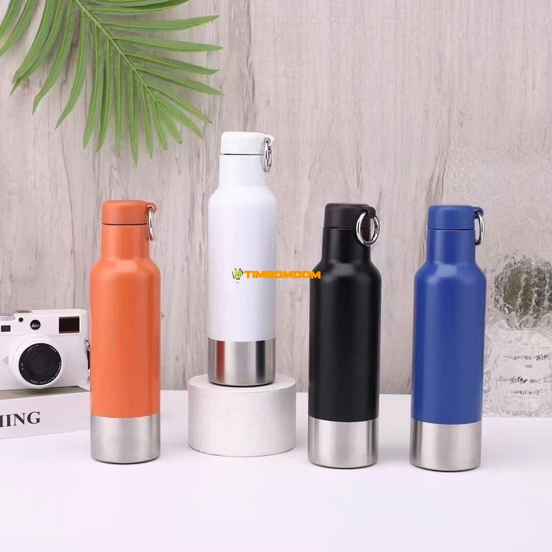 304 Stainless Steel Hiking Water Bottle 500ml 304 Stainless Steel Hiking Water Bottle 500ml