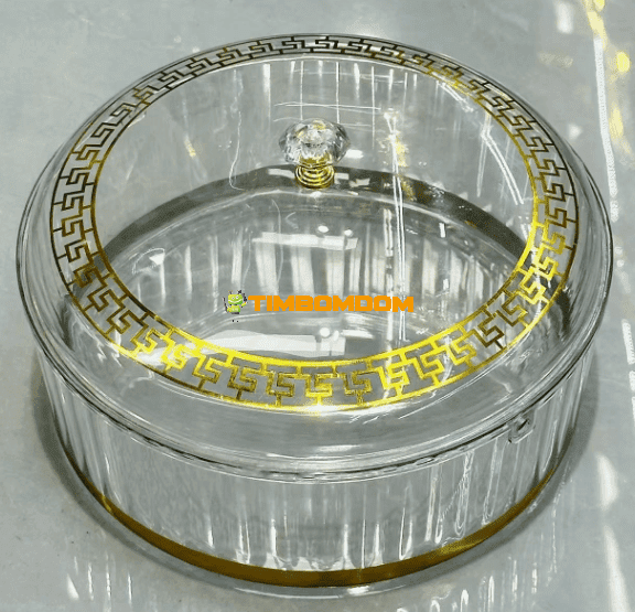 Transparent storage box Transparent storage box