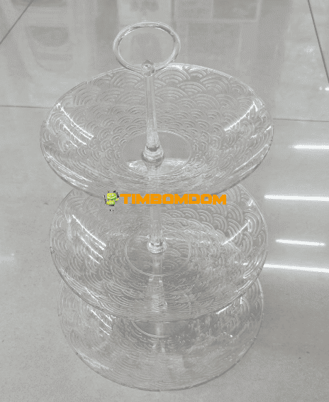 Three-tiered fruit plate with a stand Three-tiered fruit plate with a stand